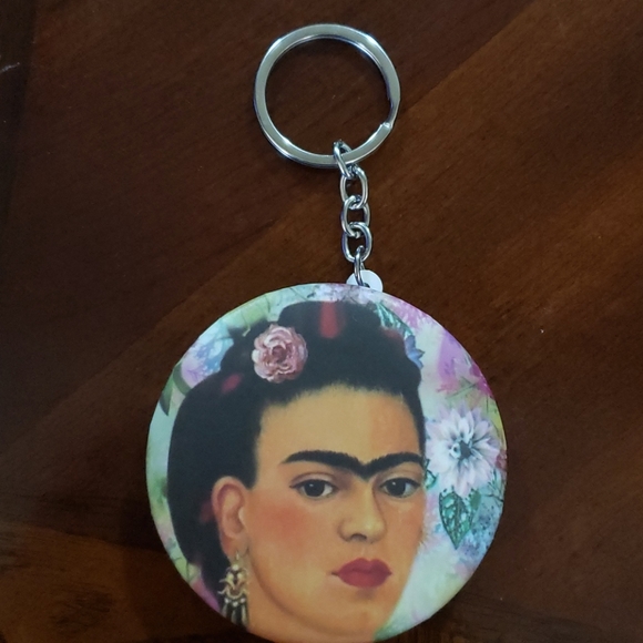 Bundle - Picture 5 of 9